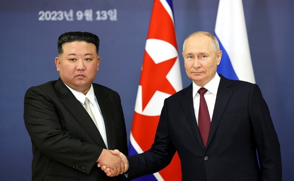 Schimb de cadouri între dictatorii Putin şi Kim Jong Un. Ce și-au dăruit „tovarășii”